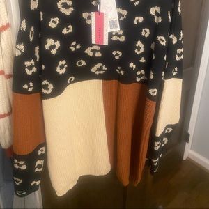 Andree by Unit 2X sweater